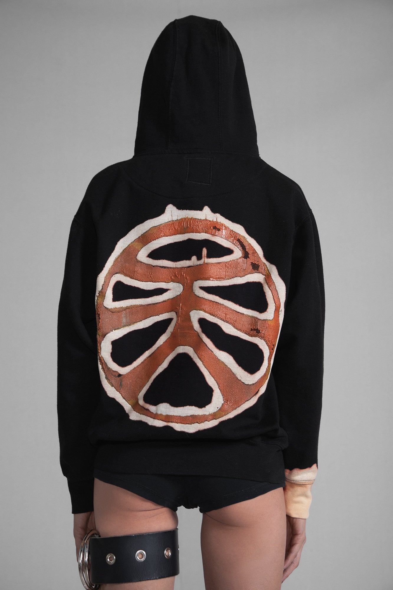 PULLOVER BURNT ORANGE LOGO HOODIE